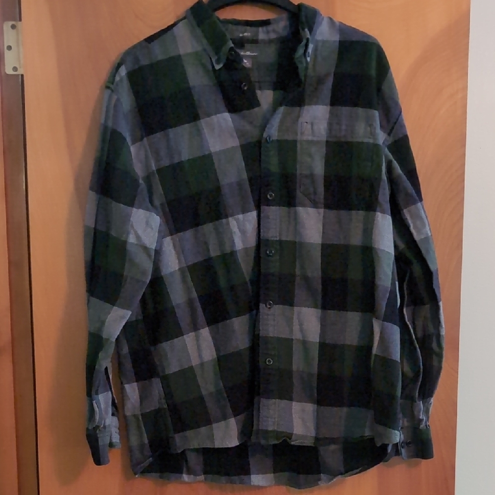 Eddie Bauer Relaxed Fit Plaid Shirt - Green and Black